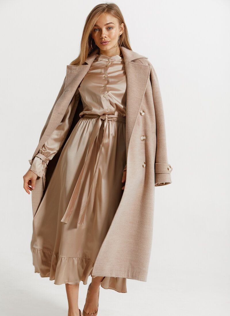 Dress with satin glitter