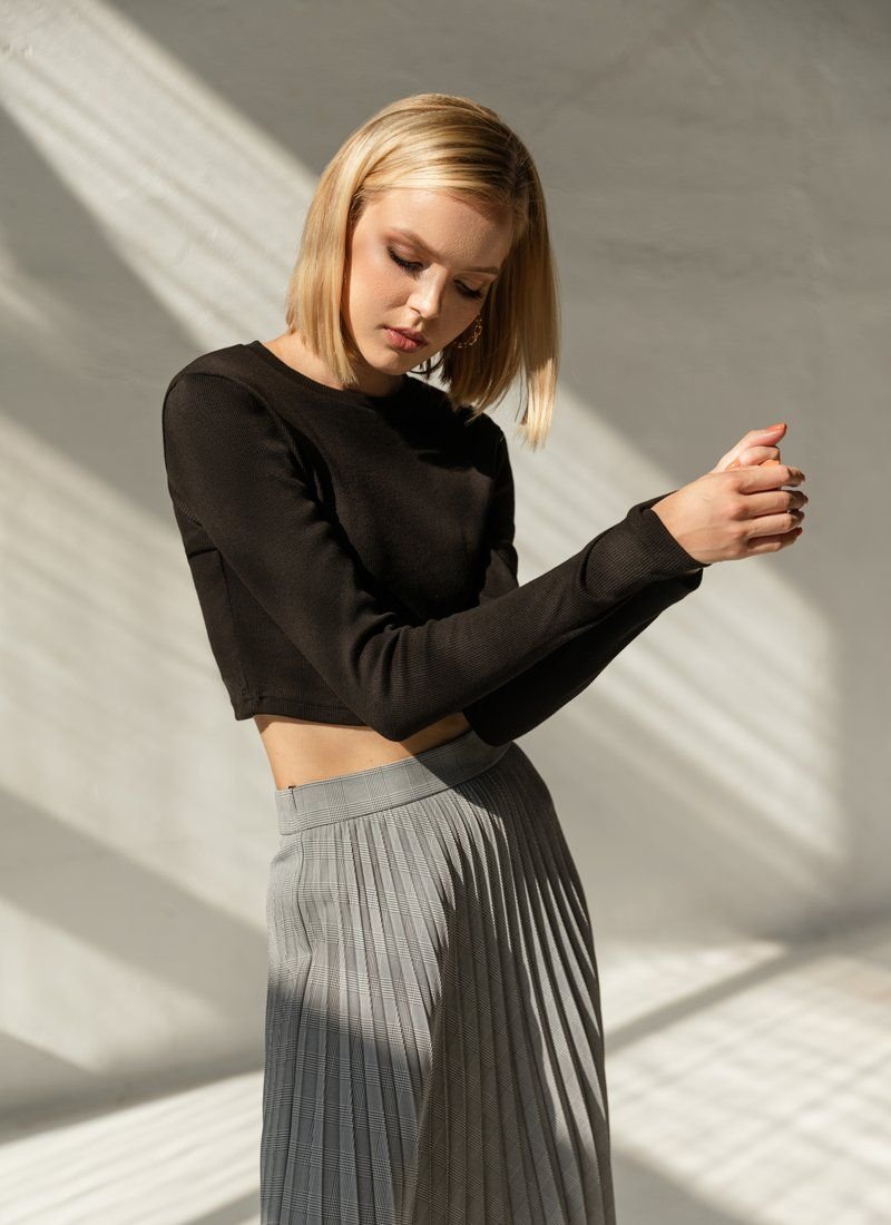 Black knitted longsleeve