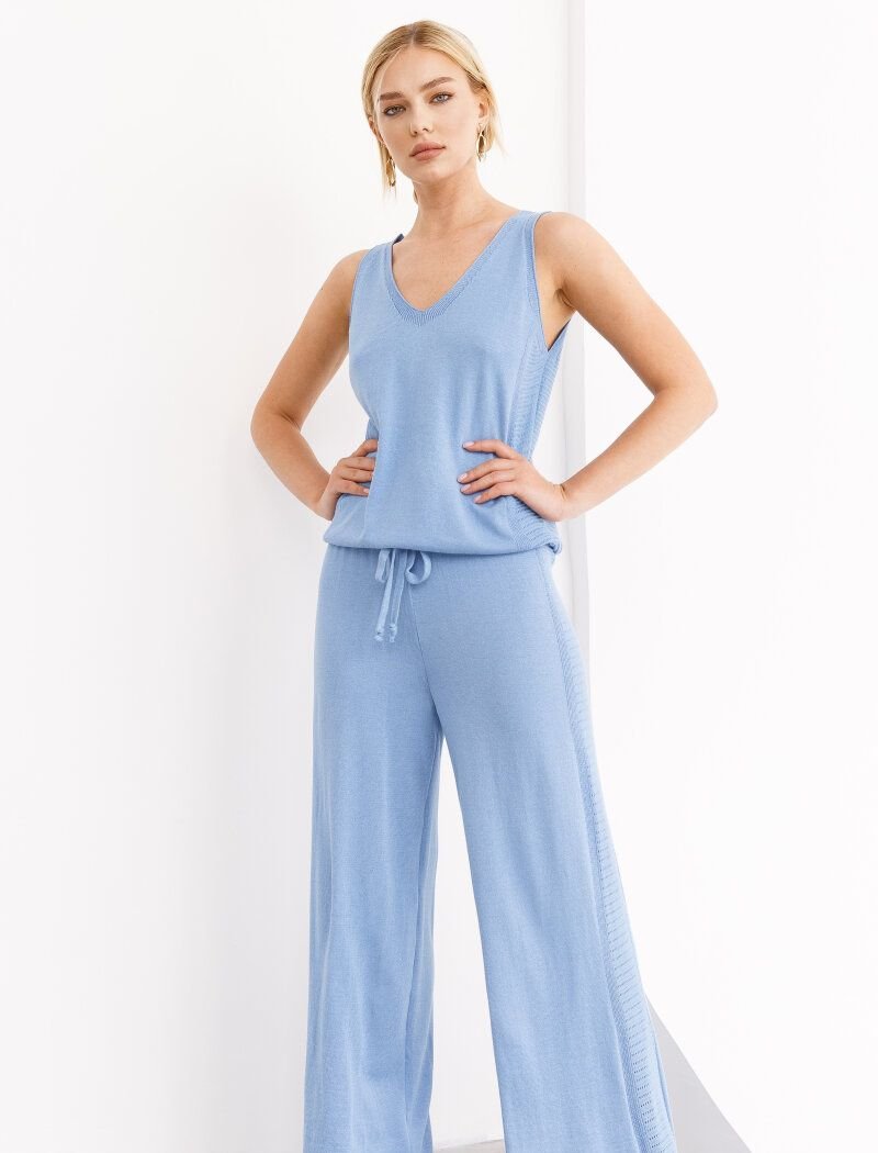 knitted loose trousers in blue color
