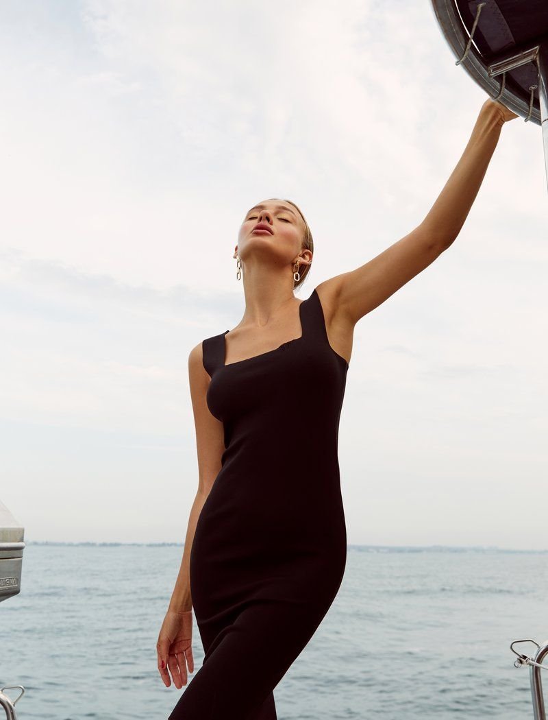 Basic dress made of knitwear