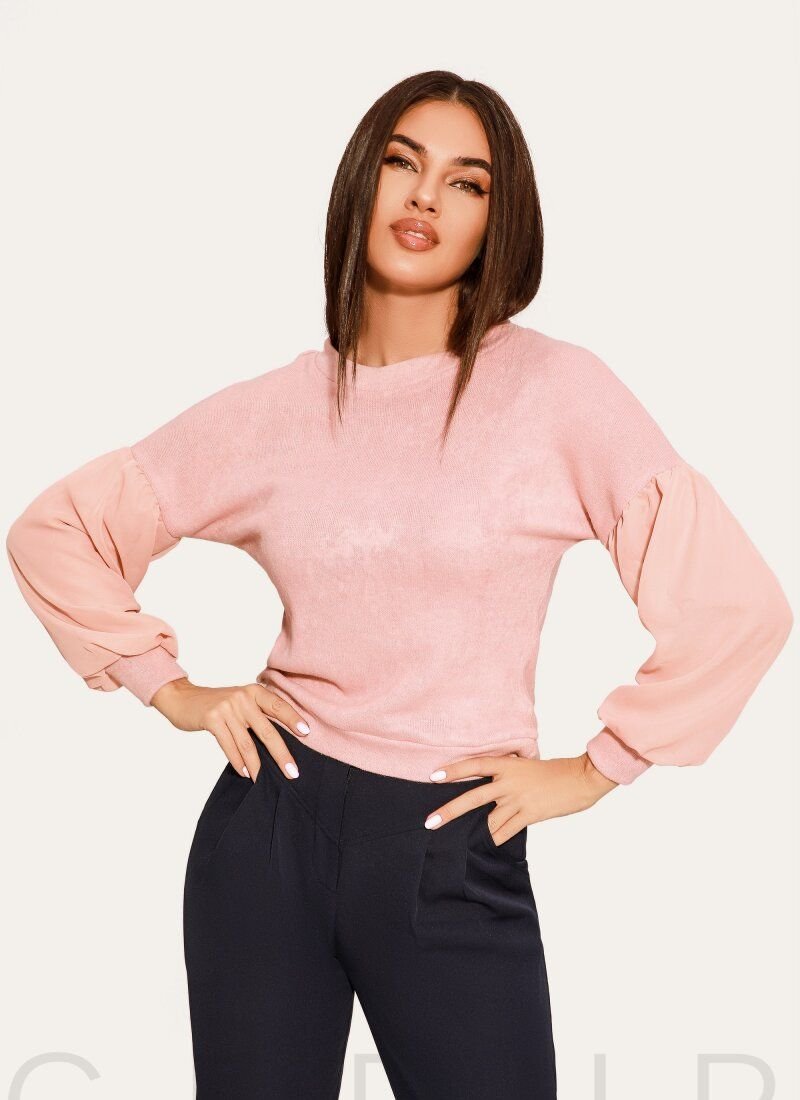 Romantic powdery jumper