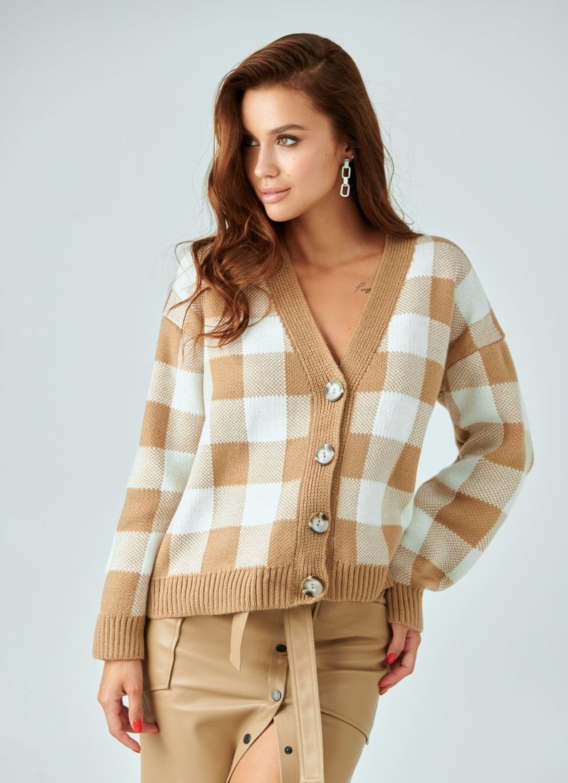 Beige plaid jumper