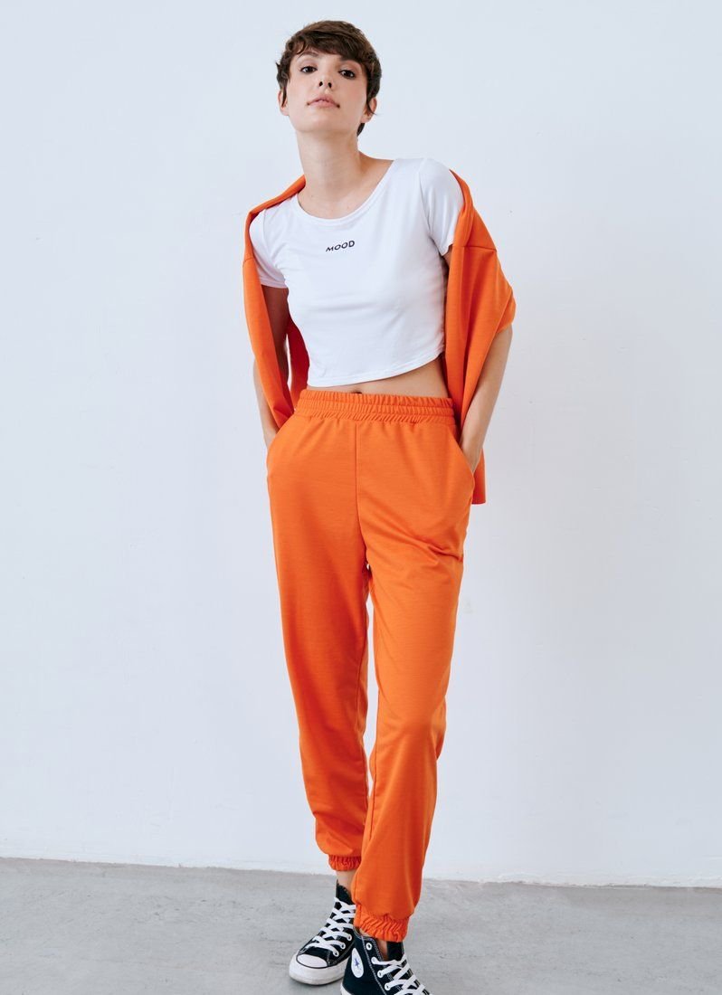 Bright three-piece suit