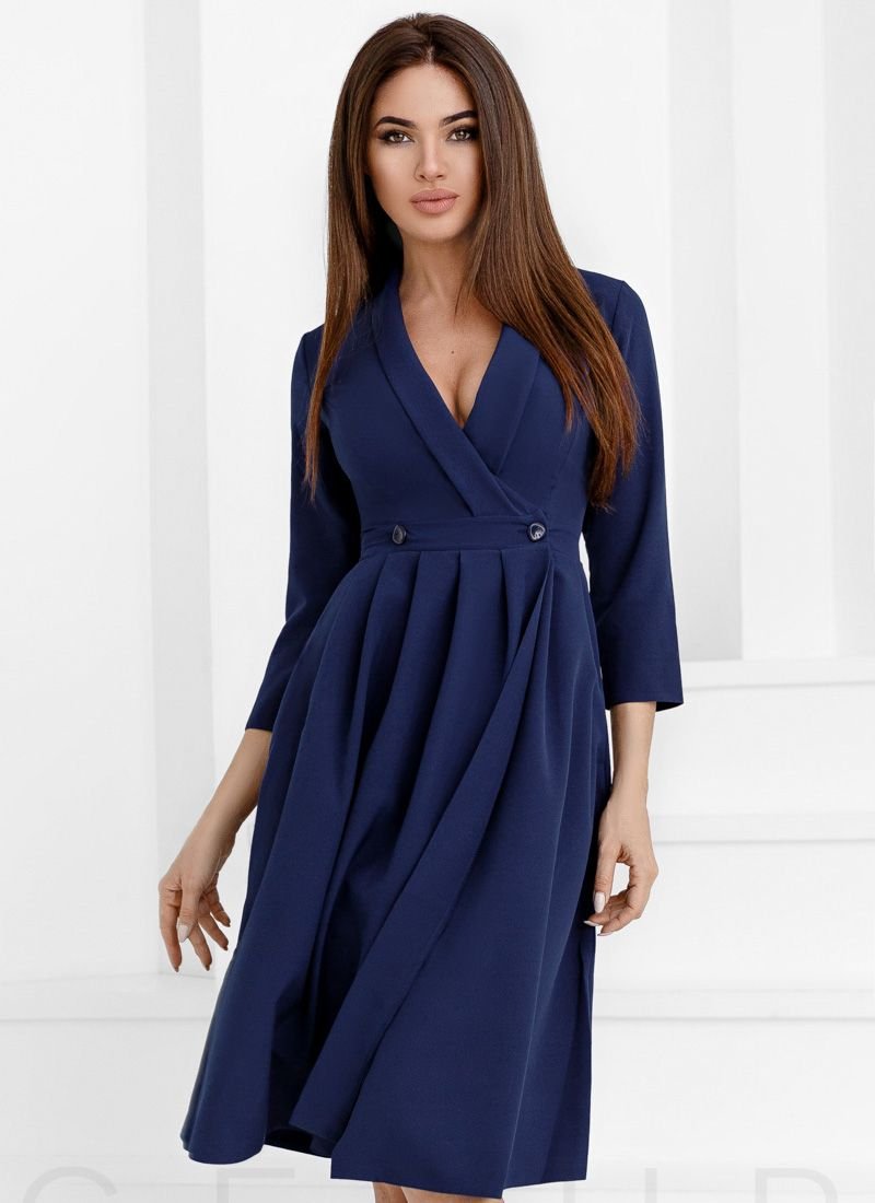 A spectacular dress for the smell