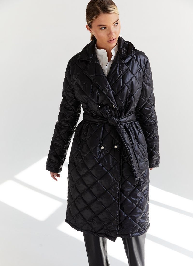 Long quilted jacket in black