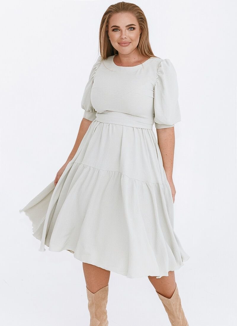 Mint dress with a loose fit