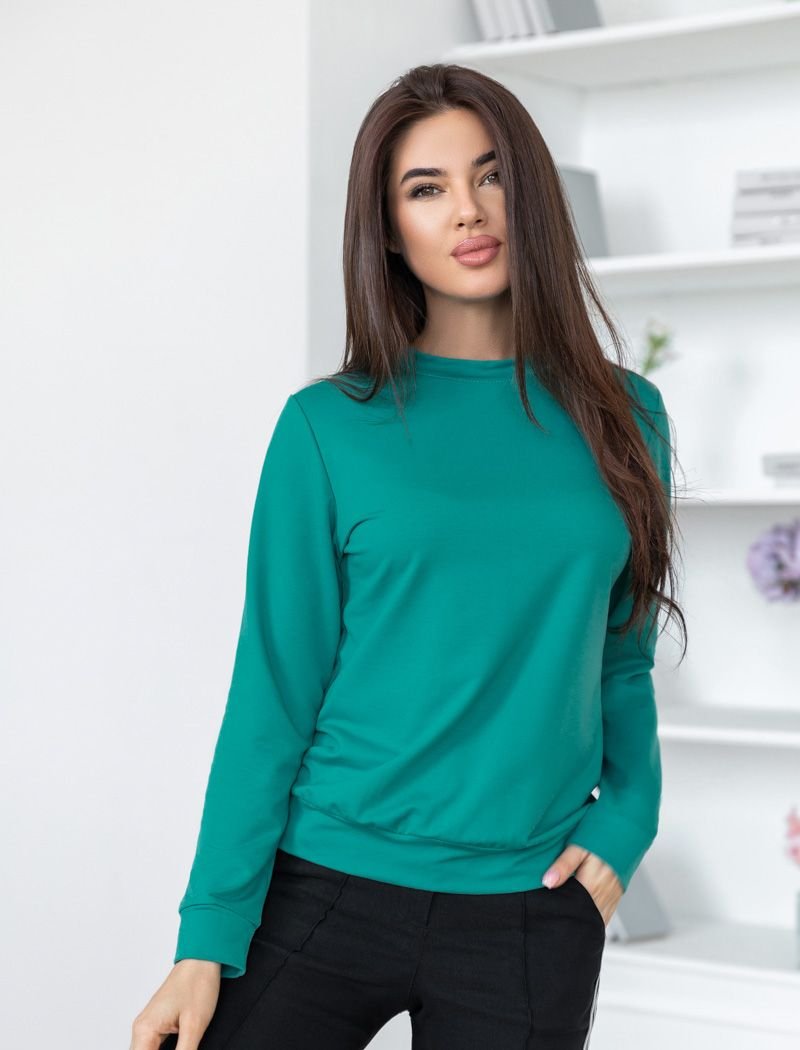 Soft women's sweatshirt