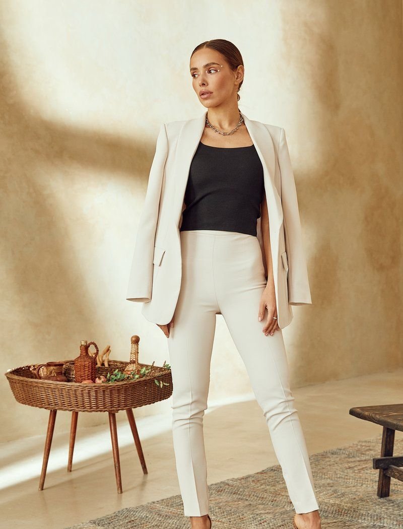 Basic light trousers