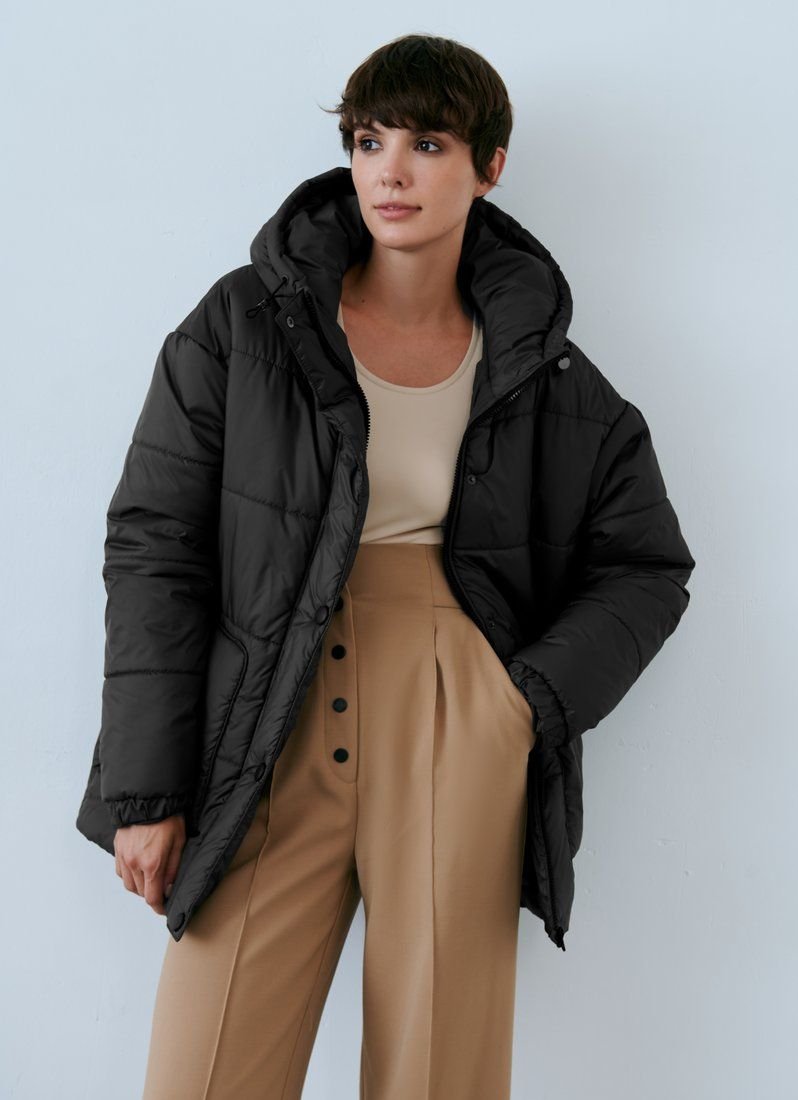 Jacket with a black belt