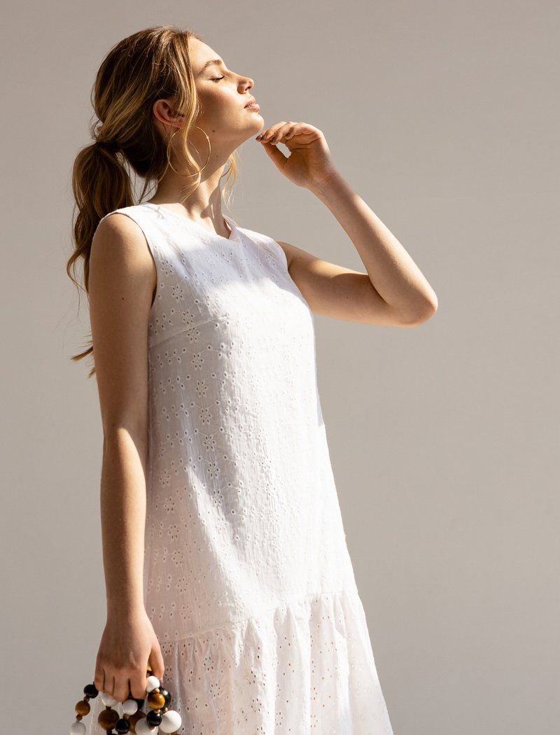 Laconic dress with embroidery