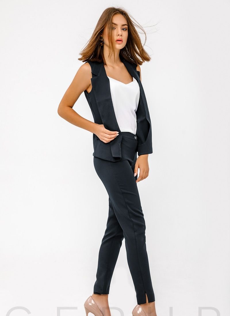 Current suit with vest