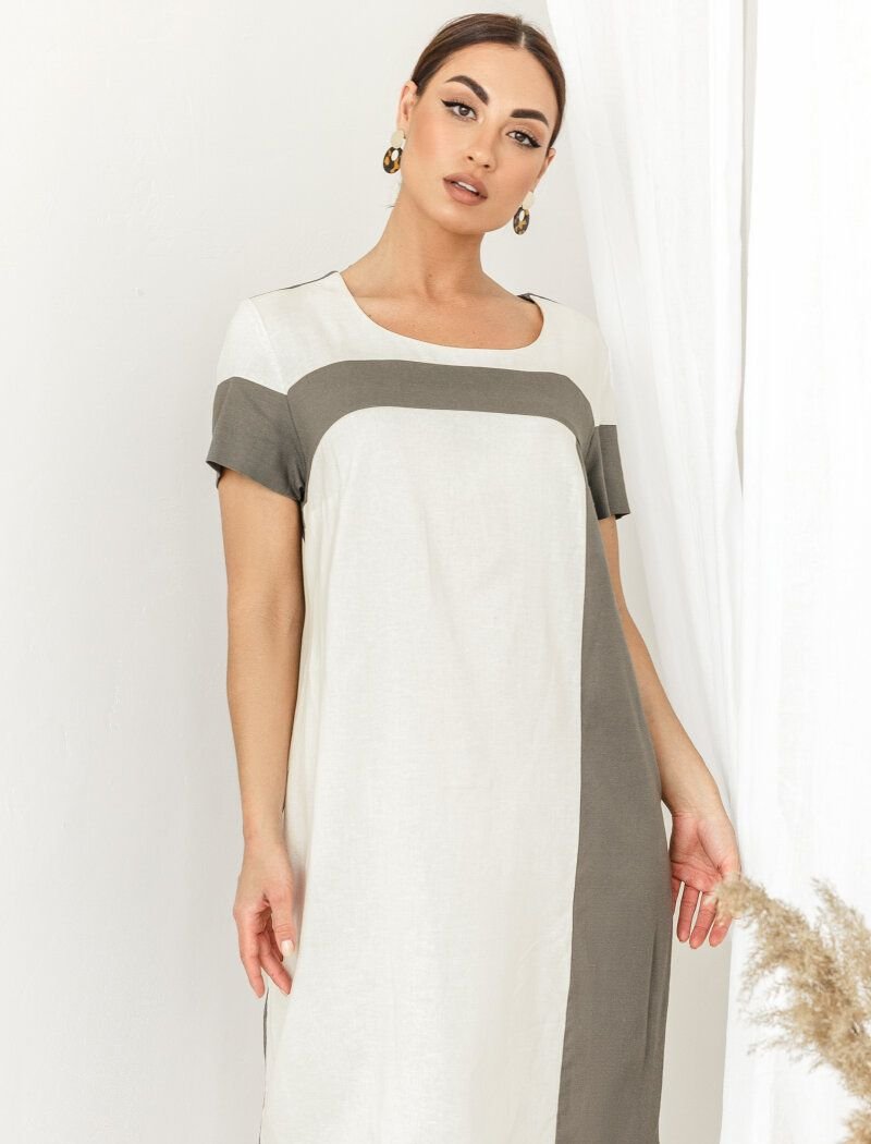 Monochrome dress with a straight cut