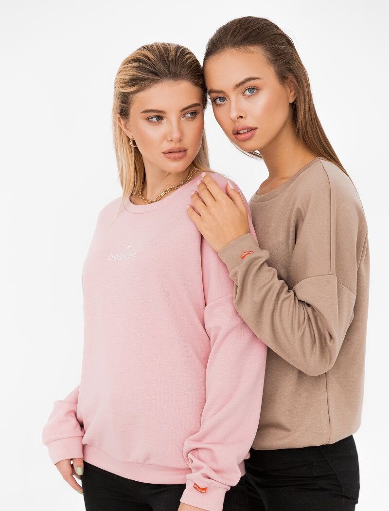 Cozy knitted sweatshirt