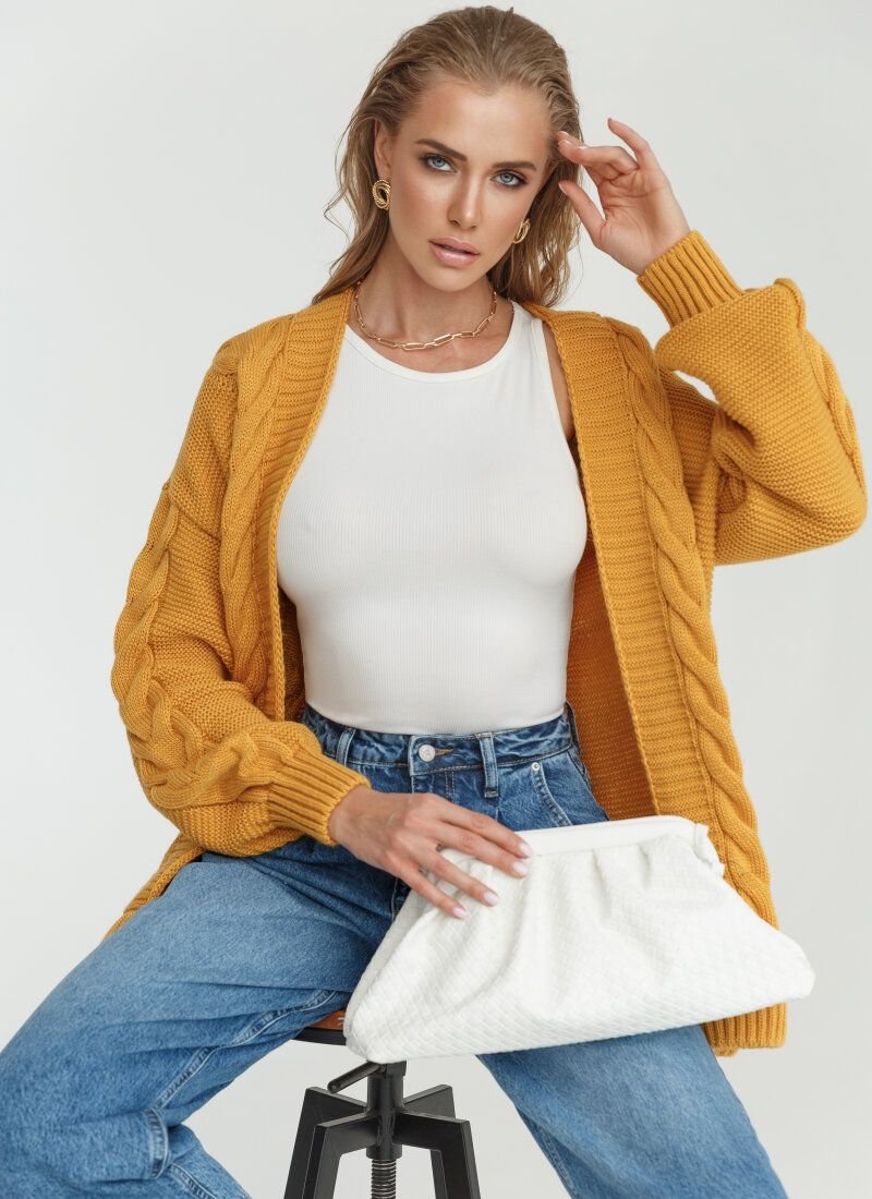 Bright elongated cardigan