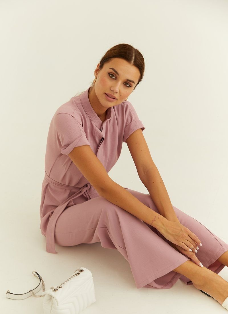 Powder suit with trousers