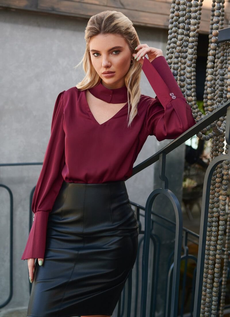 Silk blouse of the original cut