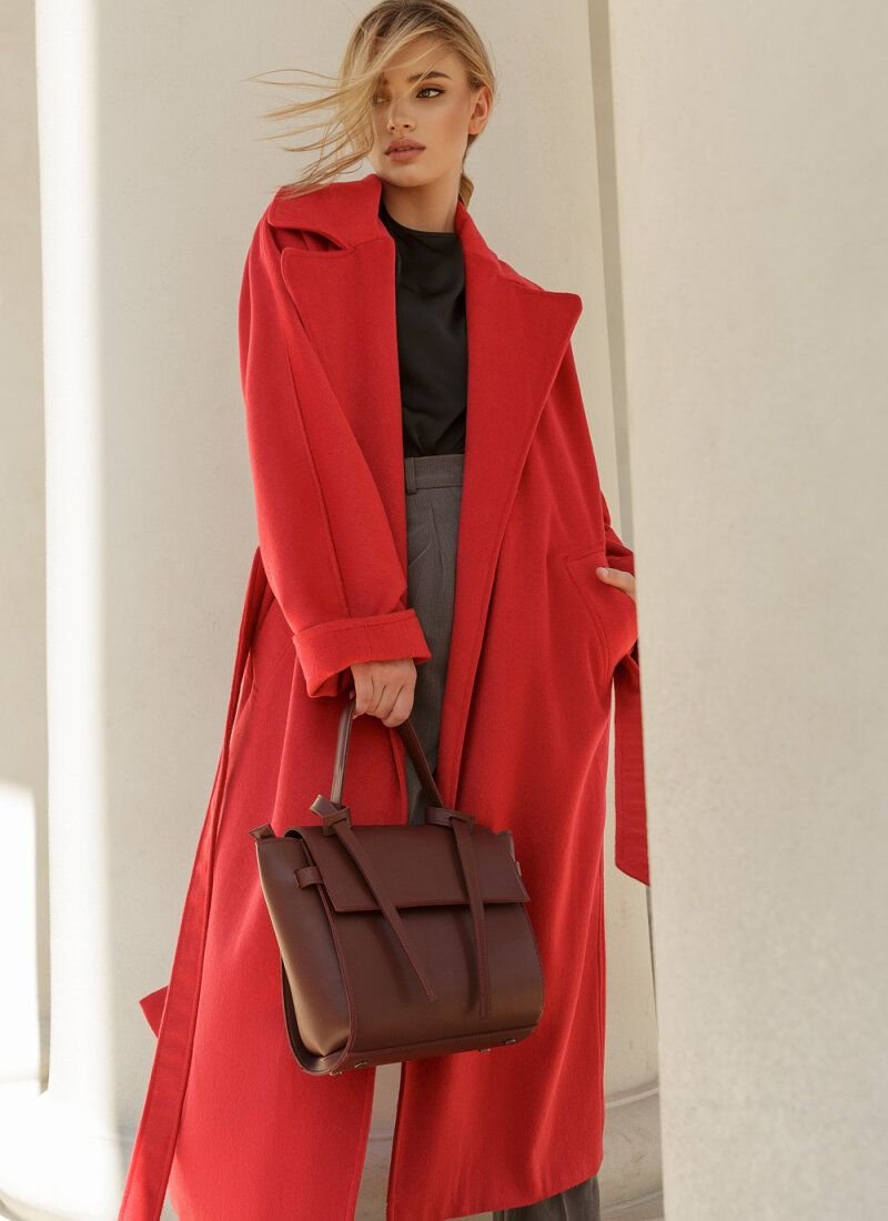 Scarlet coat oversize-cut