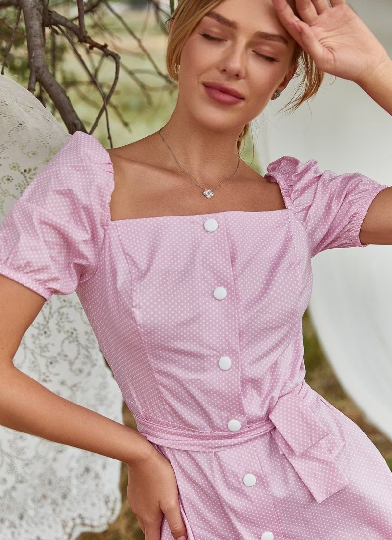 Romantic dress in a soft pink shade
