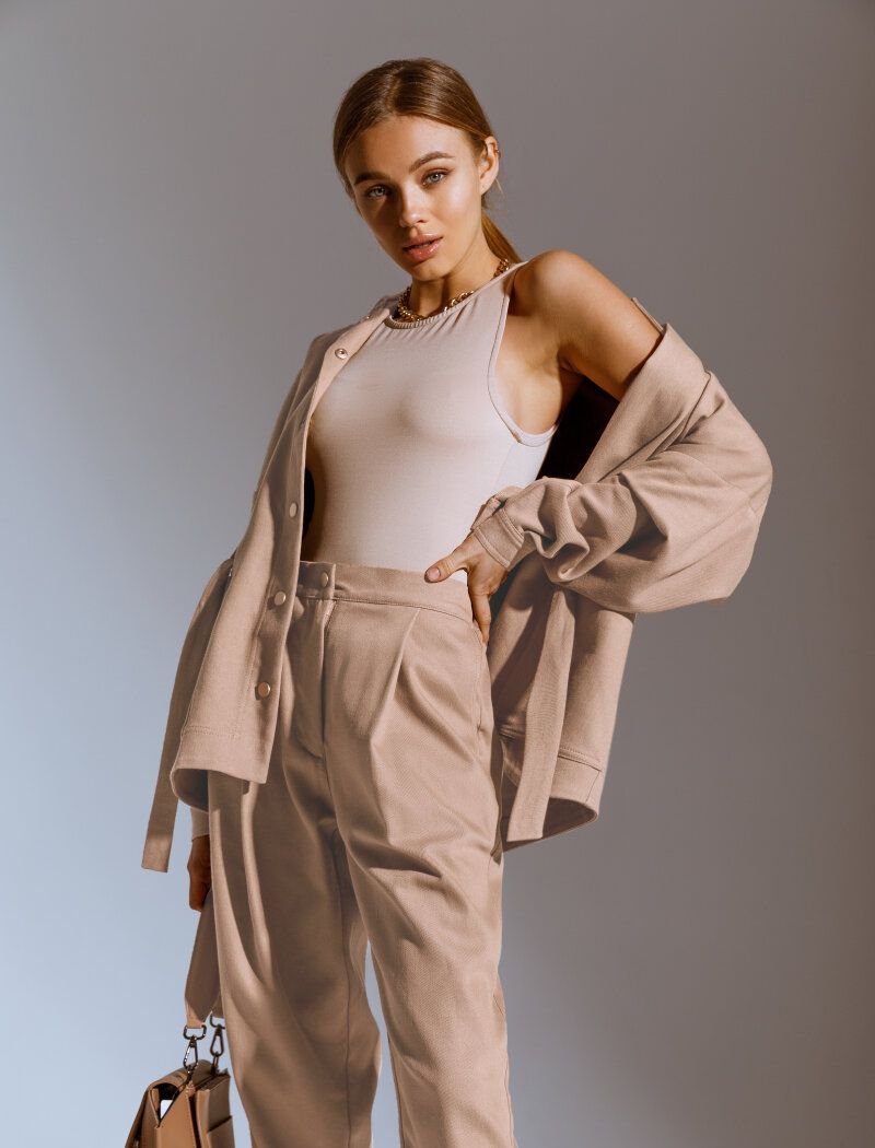 Loose jeans trousers