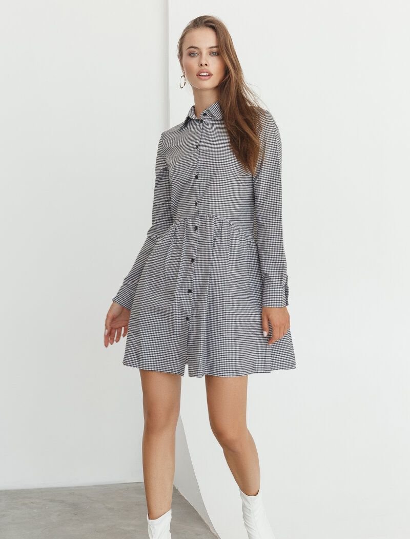 Checkered dress in a shirt style