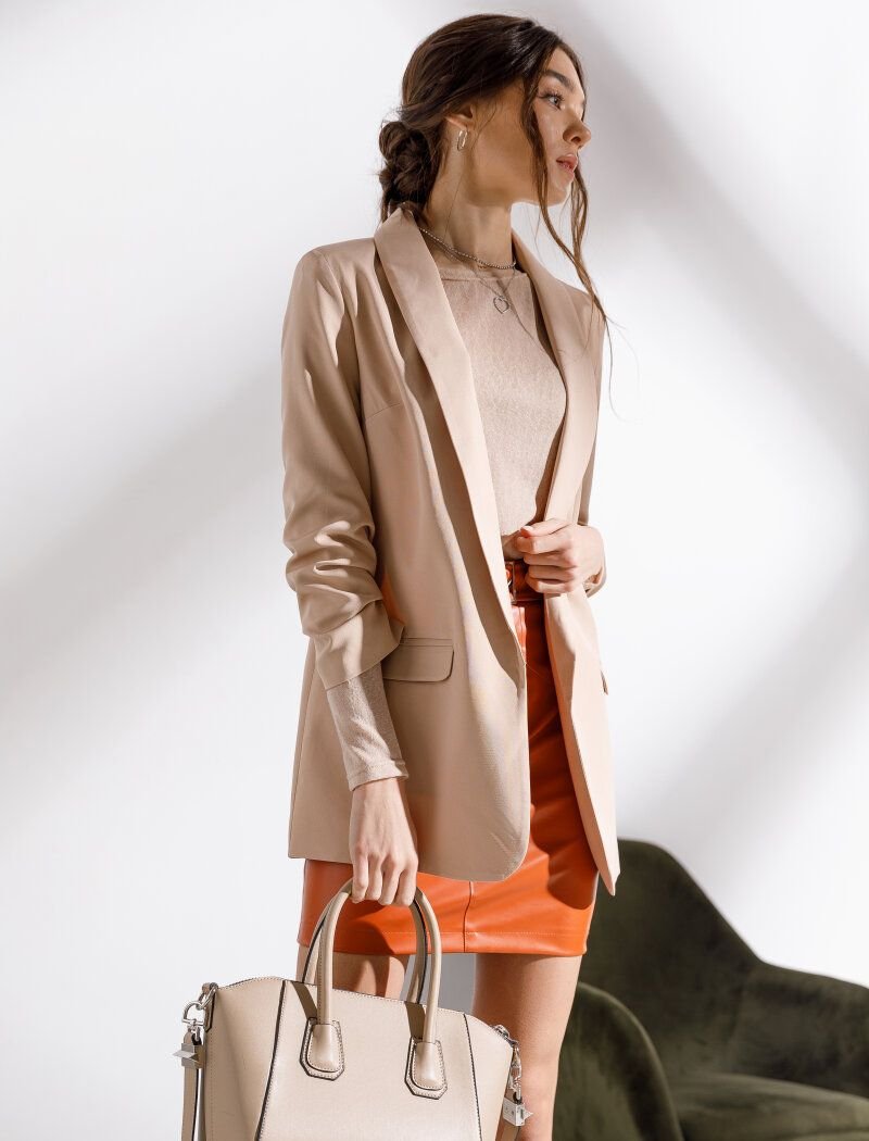 Beige elongated jacket