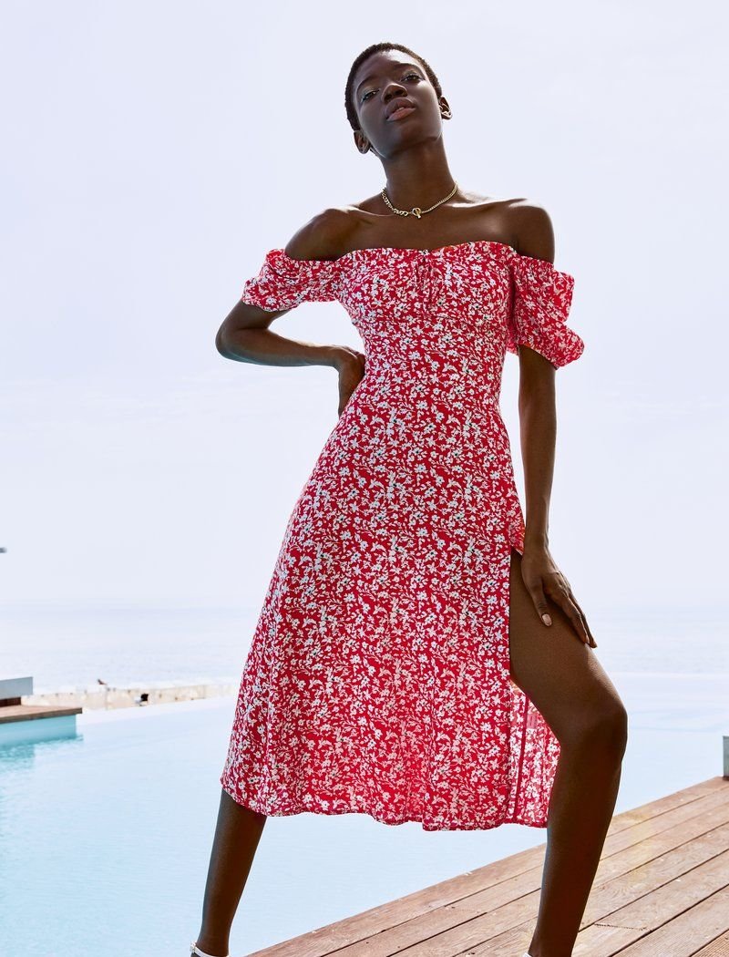 Floral dress with a slit